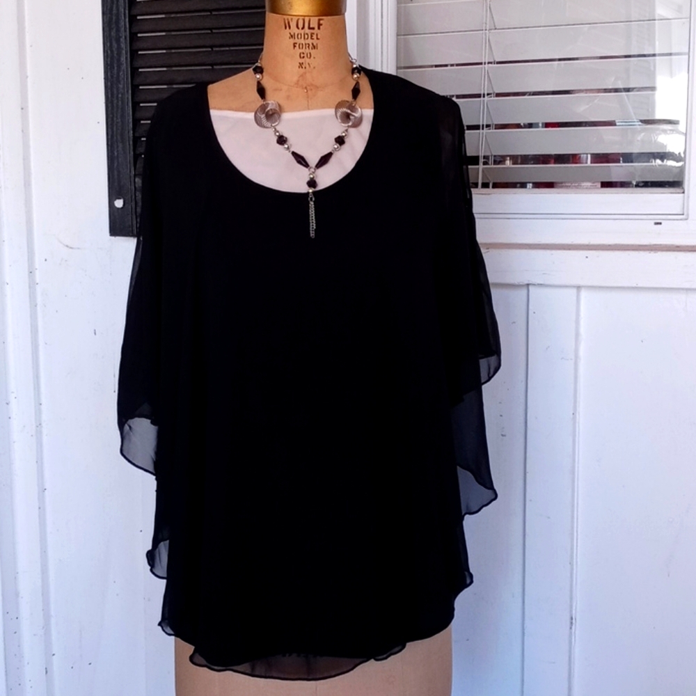 Pre-Owned Black Evening Blouse by Adele and May.
